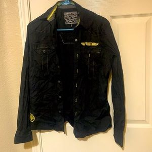 Black and yellow collar shirt